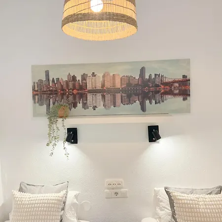 Διαμέρισμα Cozy & Bright Flat Centre Τορρεμολίνος